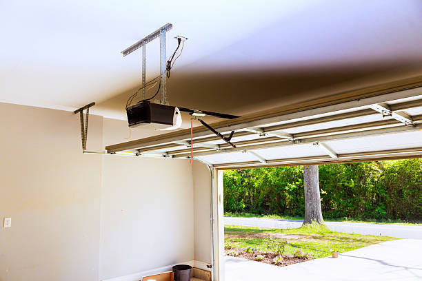 Top rated local Garage Door Panel Replacement specialists in Wyndham, VA
